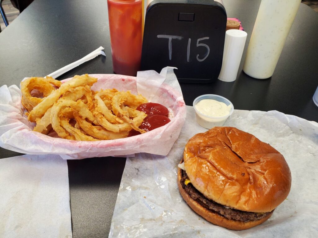 Wes\\\'s Burger Shack 3